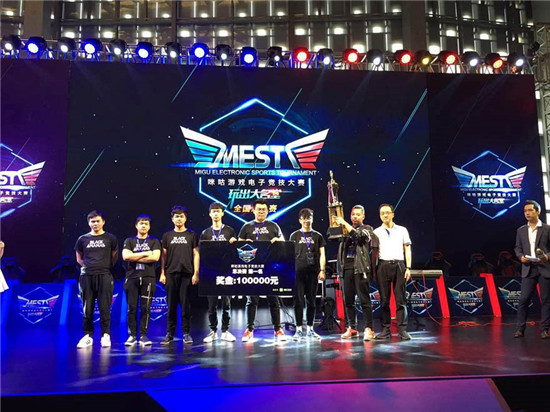 阿尔瓦雷斯 阿尔瓦雷斯