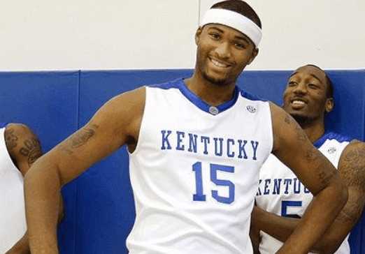 造对手失误 造对手失误